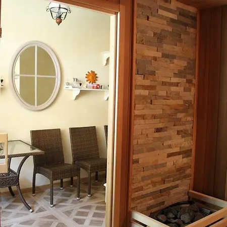 Bella Vista Apartment